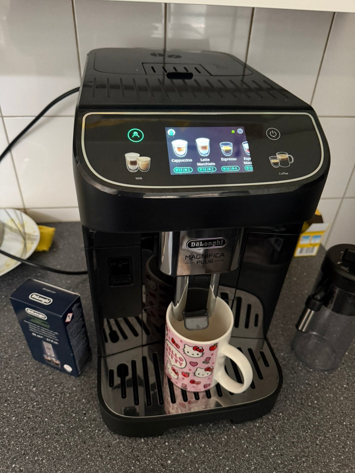 Dē Longhi Ecam320.60.b, Witgoed en Apparatuur, Afneembaar waterreservoir, Koffiemachine, Zo goed als nieuw, 2 tot 4 kopjes
