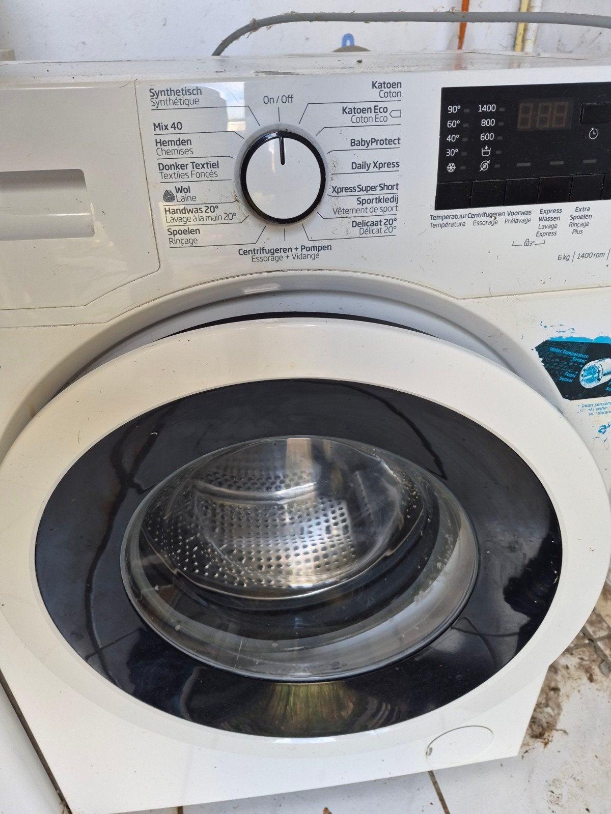 Wasmachine spoelt alleen - voor handige Harry, Ophalen, Voorlader, Niet werkend, 85 tot 90 cm