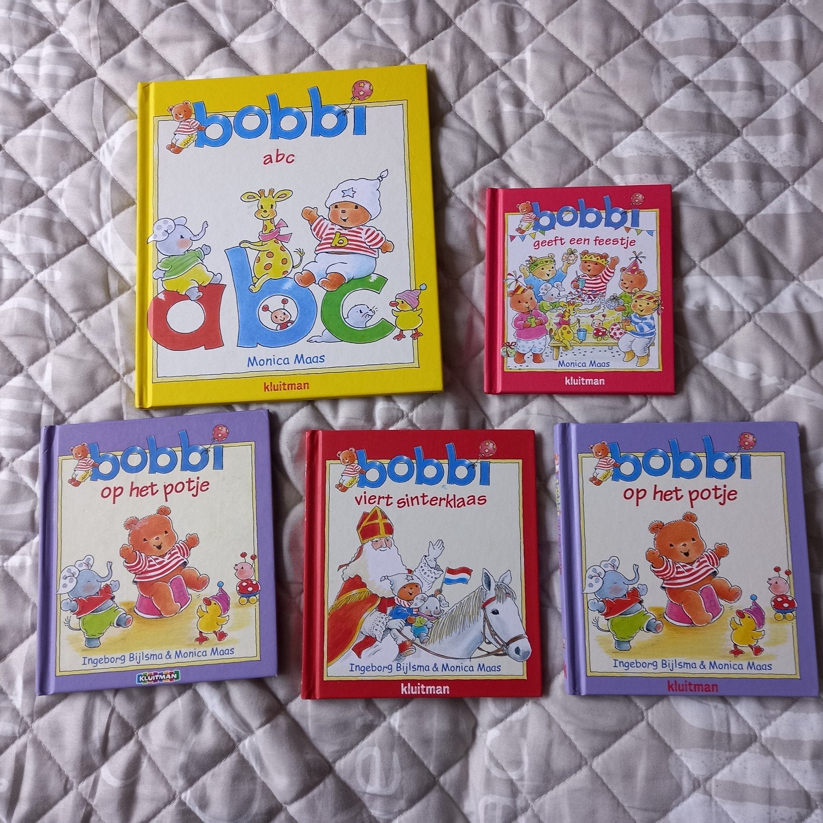 BOBBI boekjes . v.a 3 euro ,tot 5 euro .., Ophalen of Verzenden, Zo goed als nieuw, 1 tot 2 jaar