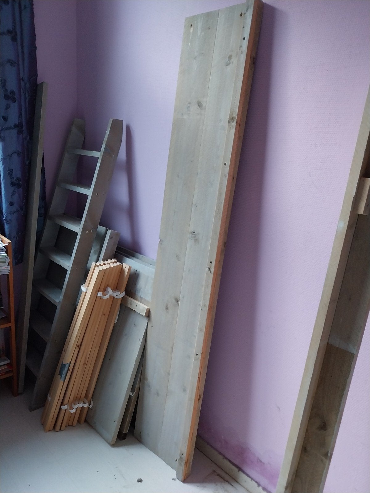 Steigerhoutem Hoogslaper met bureau en zithoek, Ophalen, Eenpersoons, Zo goed als nieuw, 90 cm