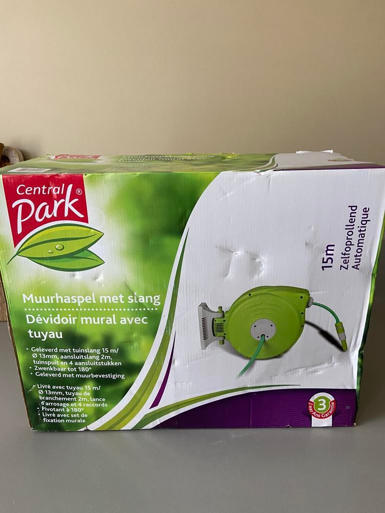 Muurhaspel met slang nog nieuw in doos, Tuin en Terras, Tuinslangen, Ophalen of Verzenden, Nieuw, Tuinslang