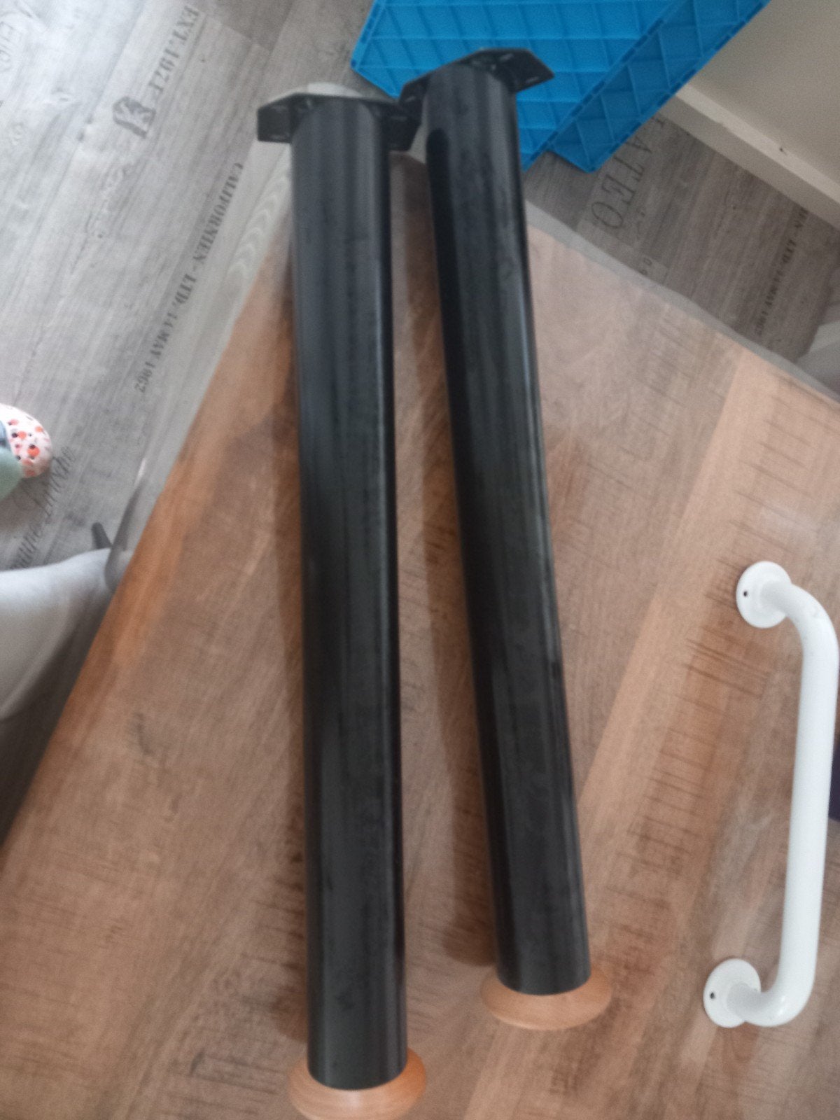 2 zwarte tafelpoten met houten voet, 72 cm, Overige houtsoorten, Tafelpoot, Minder dan 50 cm, 50 tot 100 cm