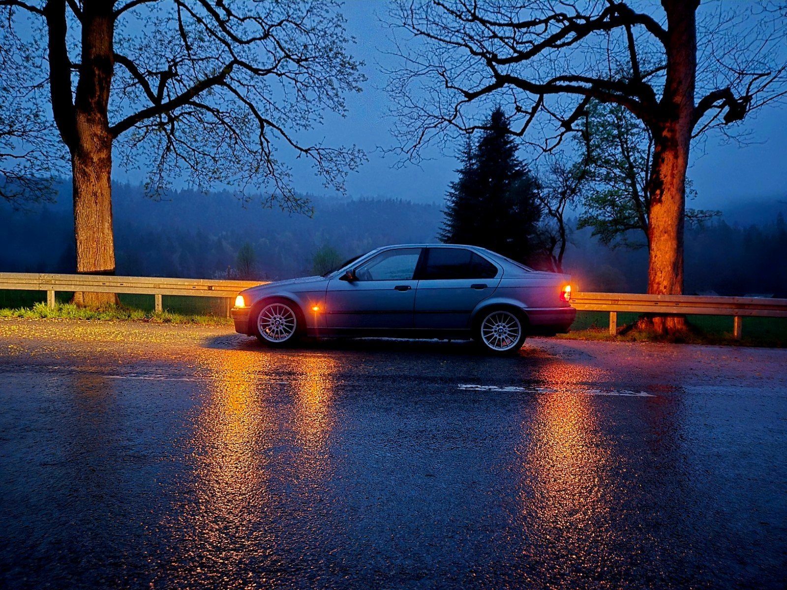 BMW E36 Sedan 1996, Auto's, BMW, 1596 cc, 4 cilinders, 1210 kg, 1325 kg