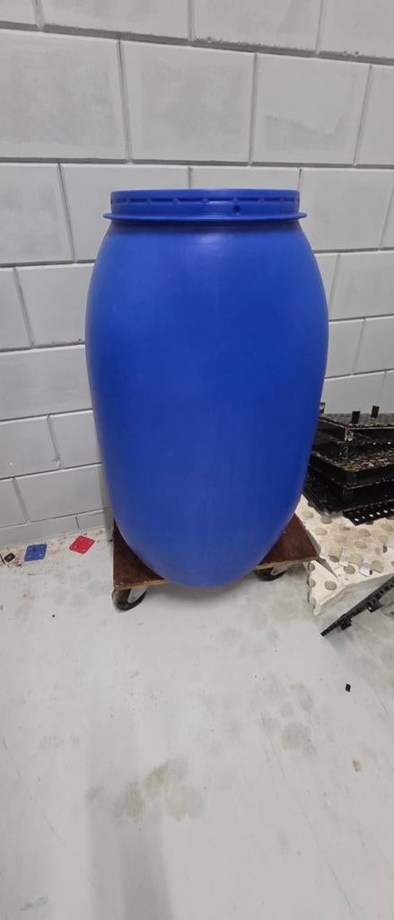 Regenton, water reservoir, 150 liter of meer, Ophalen