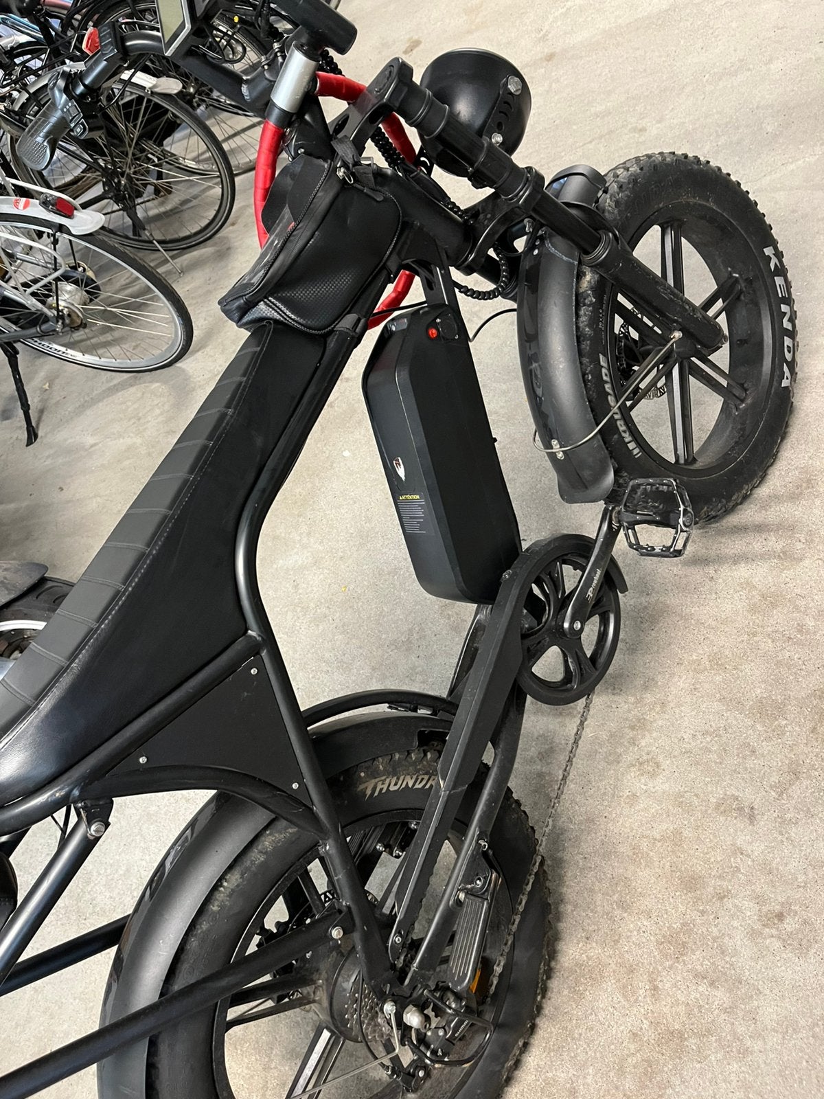 Ouxi v8 Fatbike, Zo goed als nieuw, 59 cm of meer, 50 km per accu of meer, Ophalen