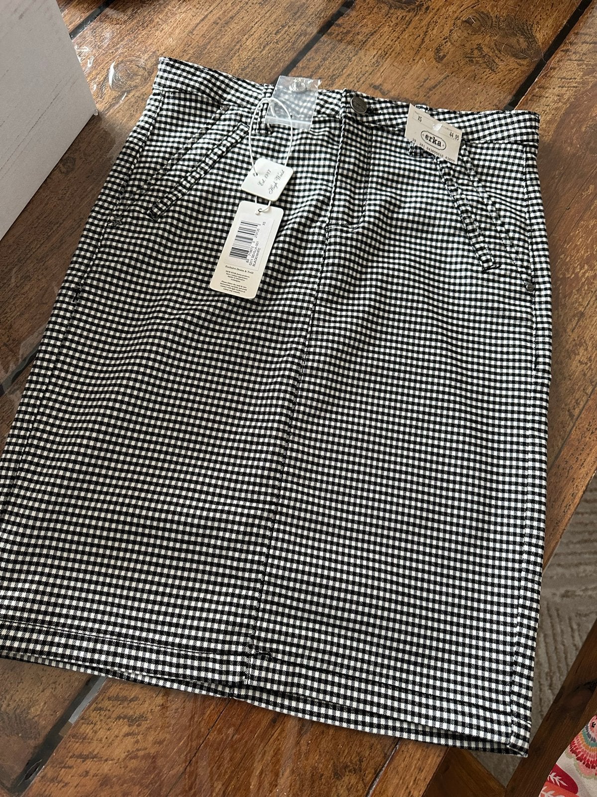Nieuwe New Star High Waist rok - Zwart/Wit geruit, Kleding | Dames, Rokken, Zwart, Nieuw, Ophalen of Verzenden, Maat 34 (XS) of kleiner
