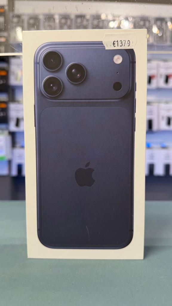iPhone 17 Pro Max Blauw 256GB NIEUW, Telecommunicatie, Mobiele telefoons | Apple iPhone, Nieuw, 256 GB, Zonder abonnement, Zonder simlock