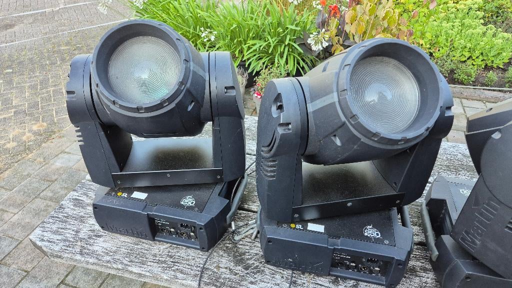 2x Martin MAC 250 Wash, Muziek en Instrumenten, Licht en Laser, Ophalen, Gebruikt, Licht, Kleur