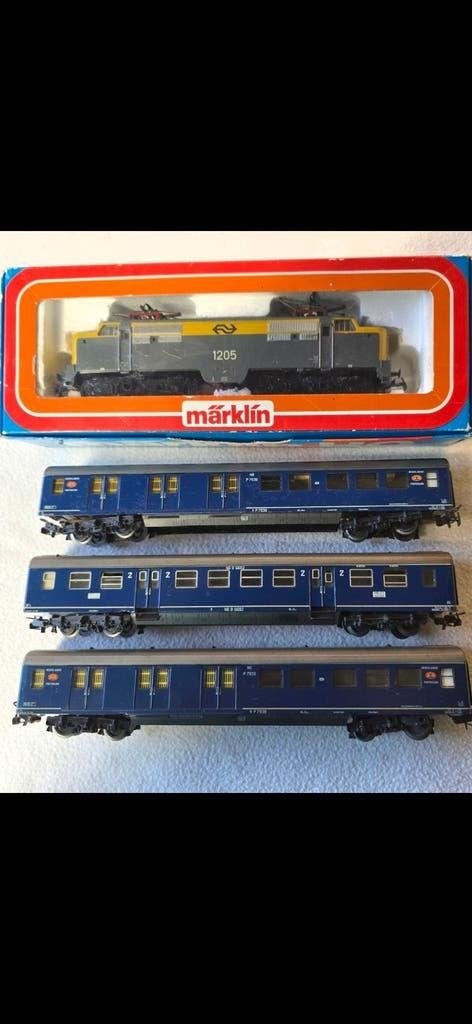 Märklin NS 1205 Locomotief met 3 Wagons - H0, Wisselstroom, Ophalen of Verzenden, NS, Märklin