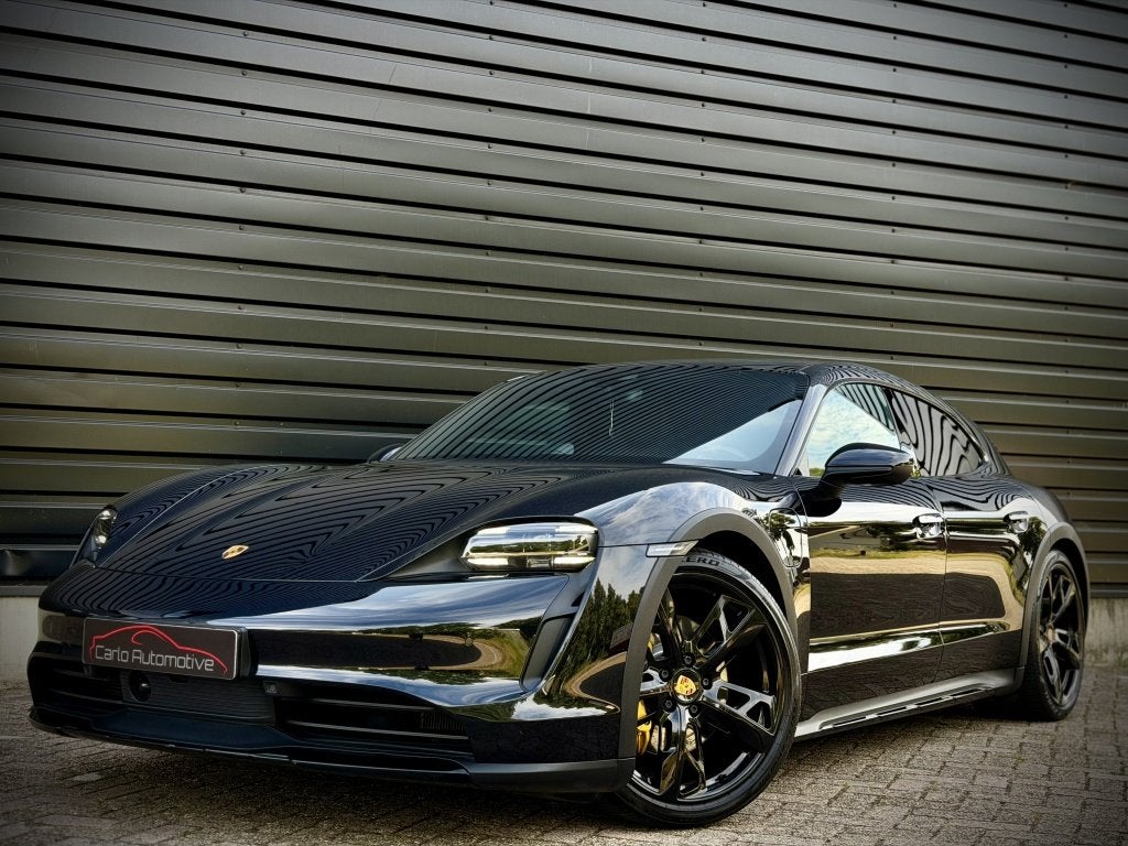 Porsche Taycan Cross Turismo 4 93 kWh PANO|CHRONO|DUALSCREEN, Auto's, Dealer onderhouden, 0 cilinders, Zwart, 124 €/maand