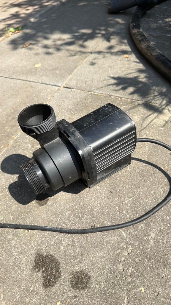 Oase AquaMax ECO Premium 8000 vijverpomp, Tuin en Terras, Vijver-toebehoren, Ophalen, Zo goed als nieuw, Vijverpomp