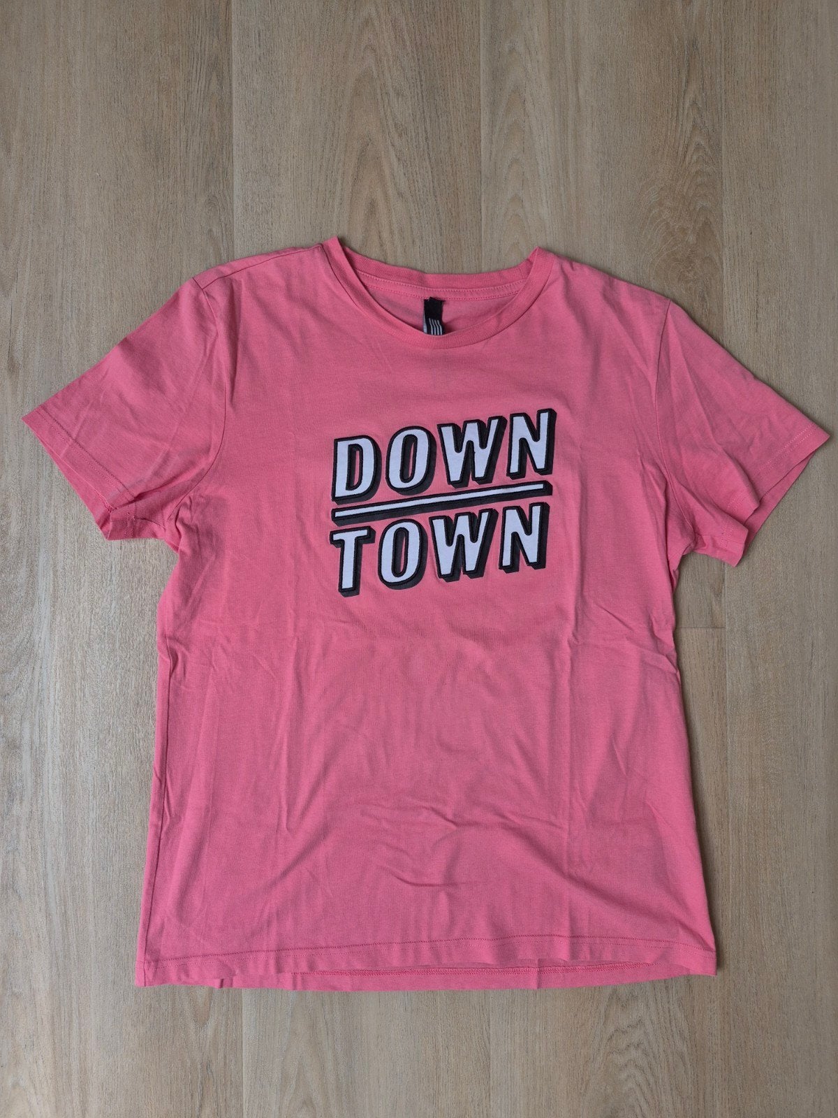 Roze t-shirt met zwart witte opdruk. Maat M. Nieuw!, Maat 38/40 (M), The Sting, Nieuw, Ophalen of Verzenden