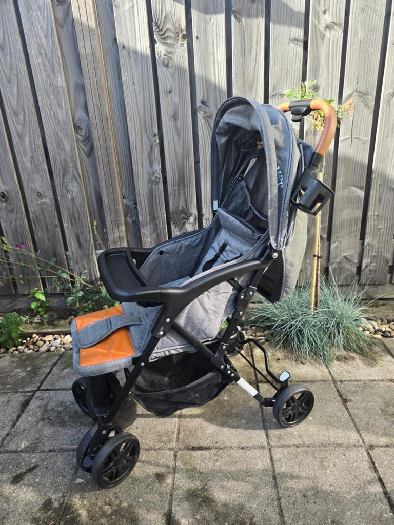 Blij'r Mimi Buggy - Compact en Lichtgewicht, Kinderen en Baby's, Buggy's, Ophalen, Zo goed als nieuw, Overige merken, Verstelbare rugleuning