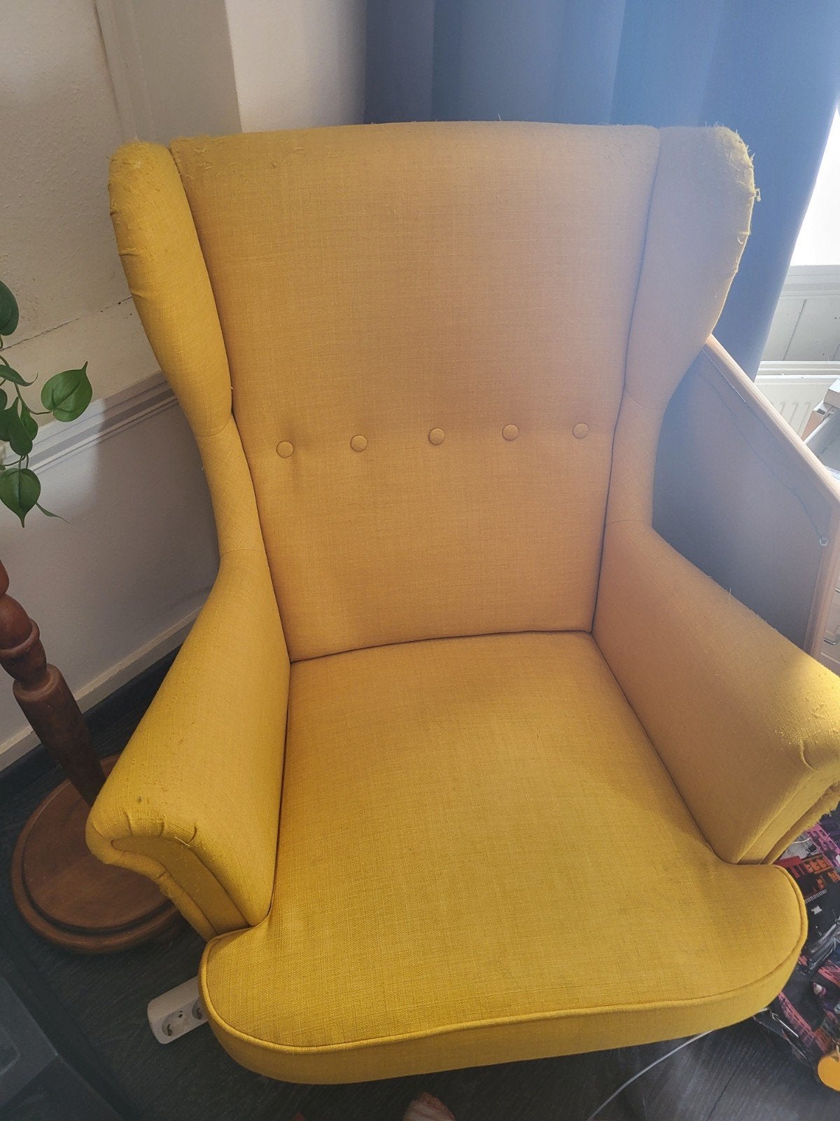 Gele IKEA Strandmon fauteuil - Kattenkrabben, Huis en Inrichting, Fauteuils, Ophalen, Gebruikt, 75 tot 100 cm, 75 tot 100 cm