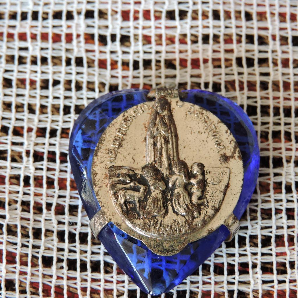 Lourdes medaillon houder rozenkrans hanger, Antiek en Kunst, Ophalen of Verzenden