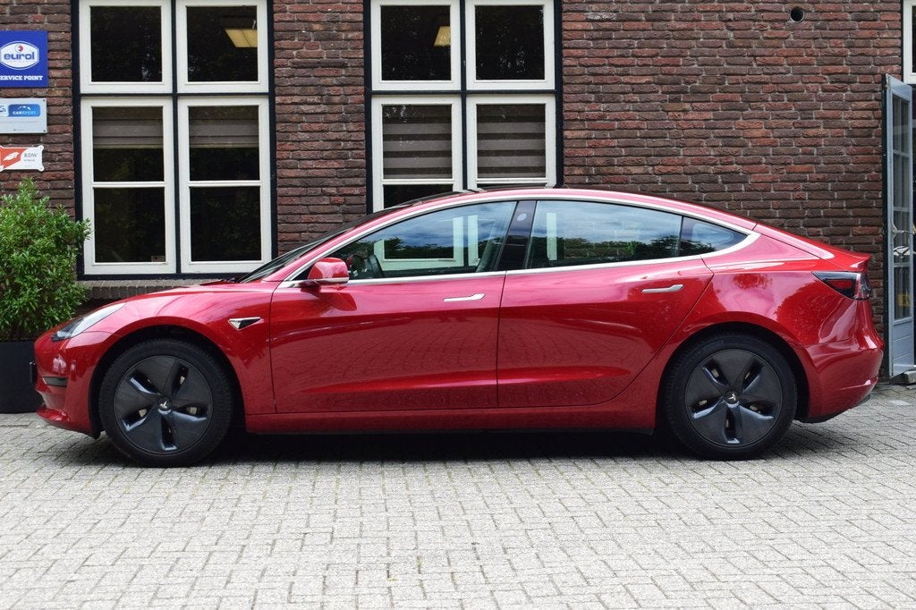 Tesla Model 3 Standard RWD Plus 60 kWh 85% SOH, Auto's, Tesla, Automaat, 238 pk, Achterwielaandrijving, Gebruikt