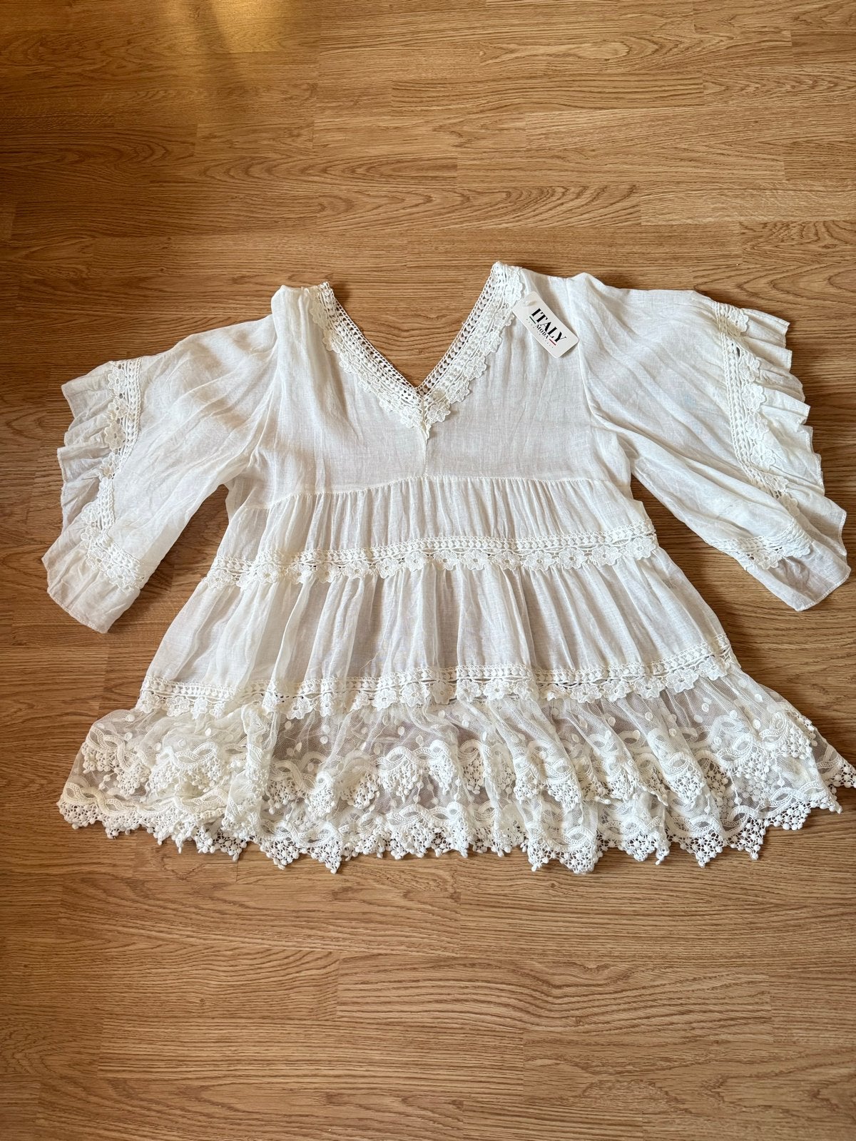 Witte ibiza tuniek met kant - Nieuw met label, Kleding | Dames, Tops, Maat 38/40 (M), Wit, Nieuw, Ophalen of Verzenden