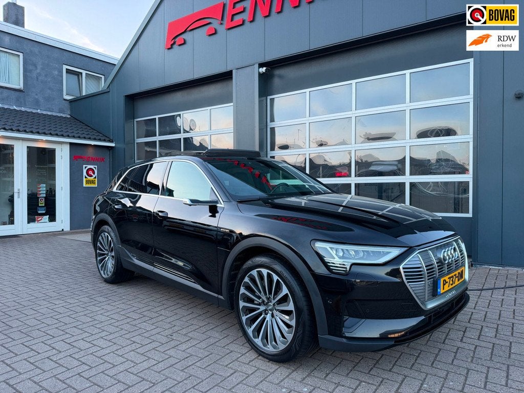 Audi E-tron E-tron 55 quattro advanced Pro Line Plus 95 kWh, Auto's, Audi, Bedrijf, Te koop, e-tron, 360° camera, 4x4, ABS, Achteruitrijcamera