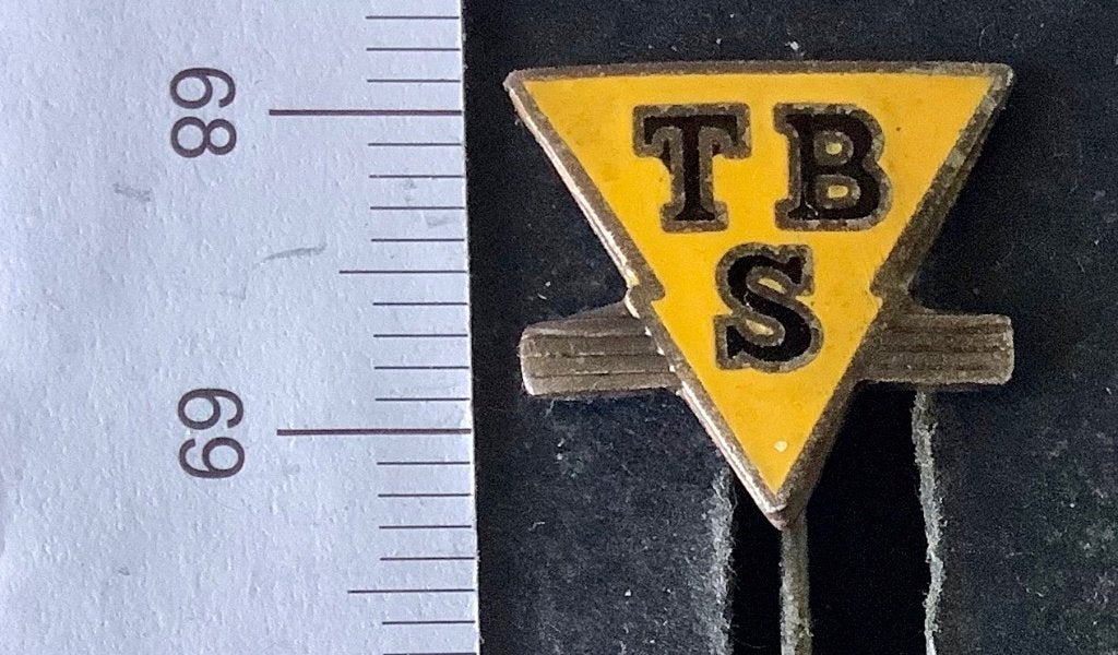 speld, emaille, T.B.S., wegenbouw (AR, Verzamelen, Ophalen of Verzenden, Gebruikt, Overige onderwerpen, Speldje of Pin