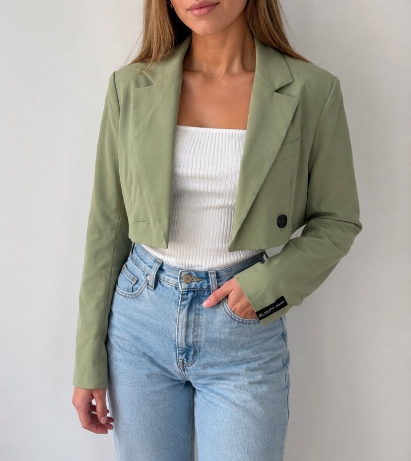 Bershka Cropped Blazer Maat S - Zo goed als nieuw, Verzenden, Jasje, Maat 36 (S), Gedragen