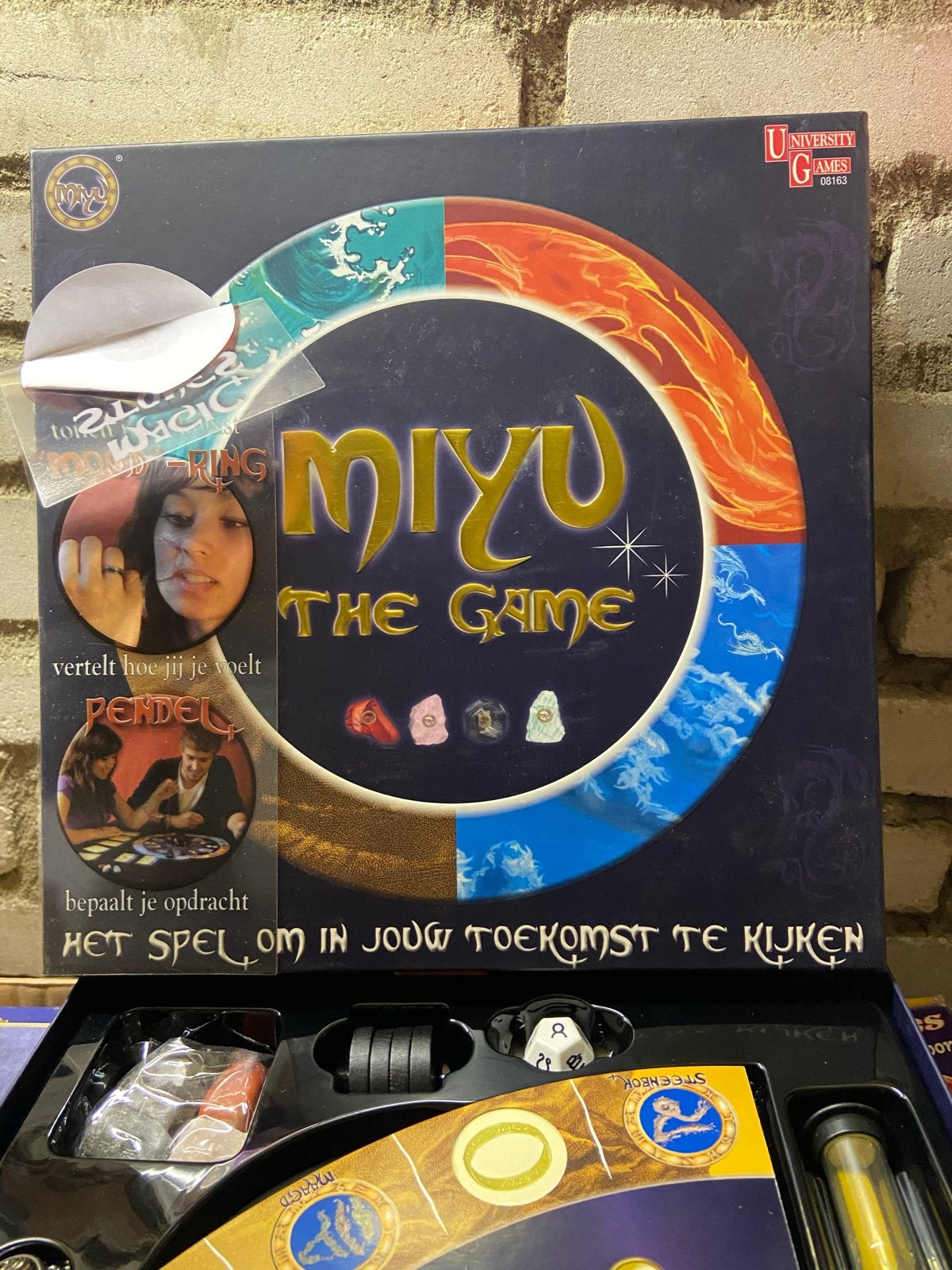 Miyu The Game - Het spel om in jouw toekomst te kijken, Een of twee spelers, Ophalen of Verzenden, Zo goed als nieuw