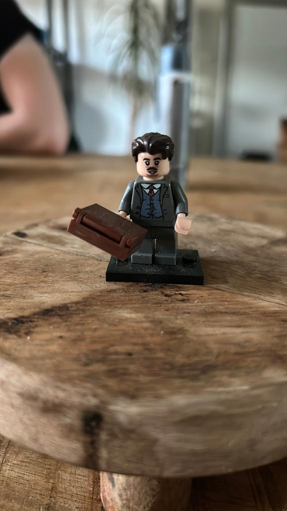 LEGO Jacob Kowalski minifiguur 71022), Verzamelen, Lord of the Rings, Ophalen of Verzenden, Zo goed als nieuw