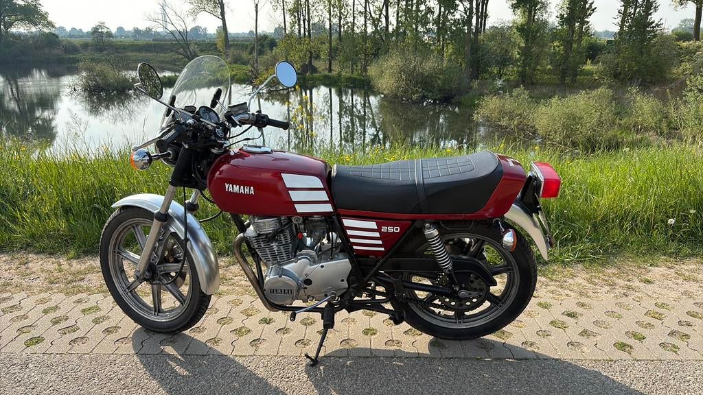 Yamaha XS250, 250 cc, 2 cilinders, Gebruikt, Particulier