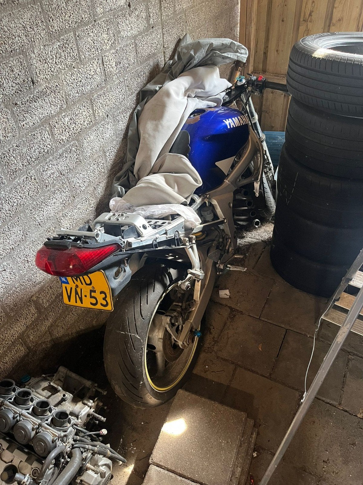 Yamaha R6 onderdelen inclusief frame met kenteken, Motoren, Onderdelen | Overige, Gebruikt, Ophalen