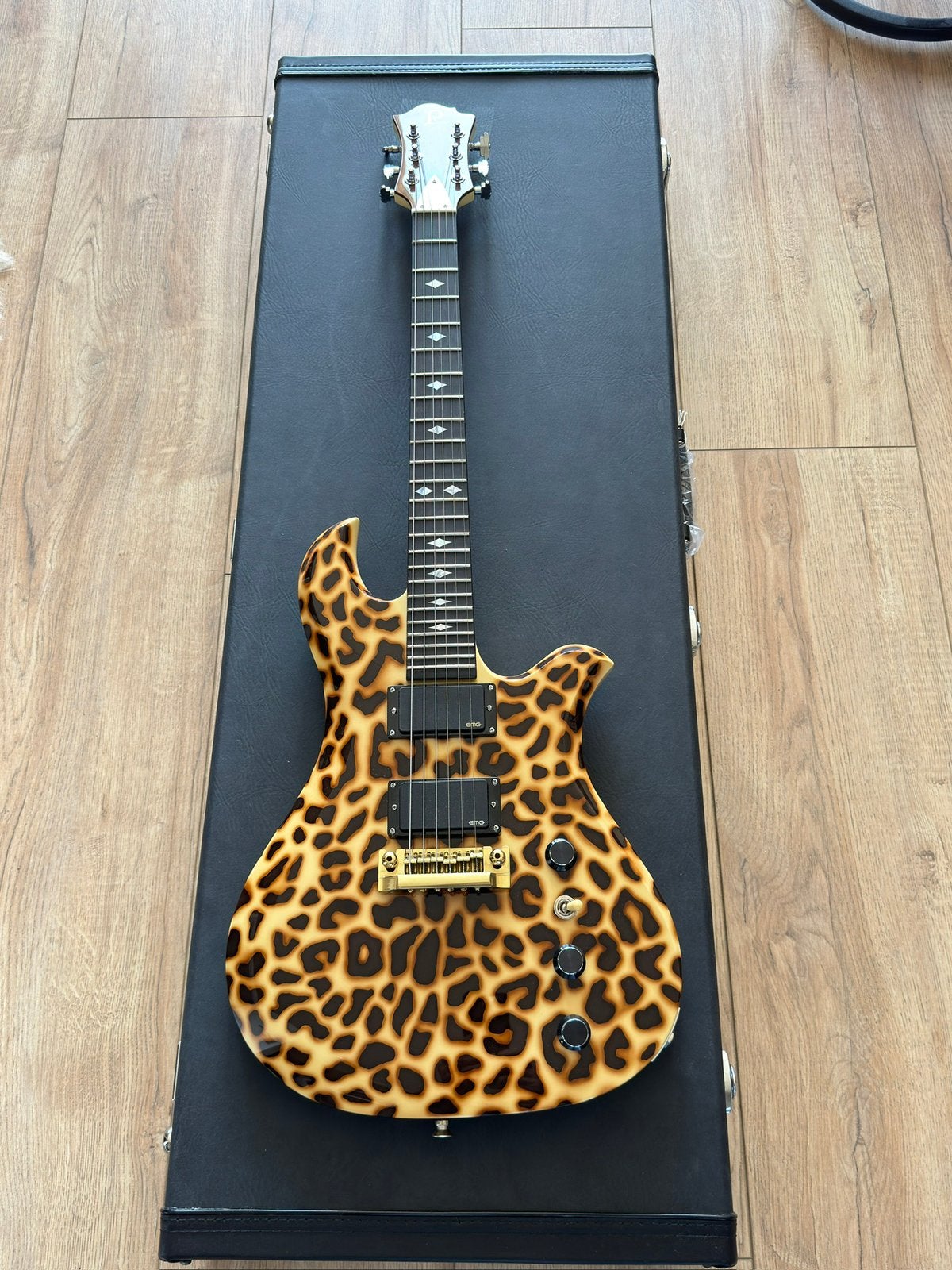 BC Rich Eagle Custom Shop - Leopard, Muziek en Instrumenten, Ophalen, Zo goed als nieuw, Solid body, Overige merken