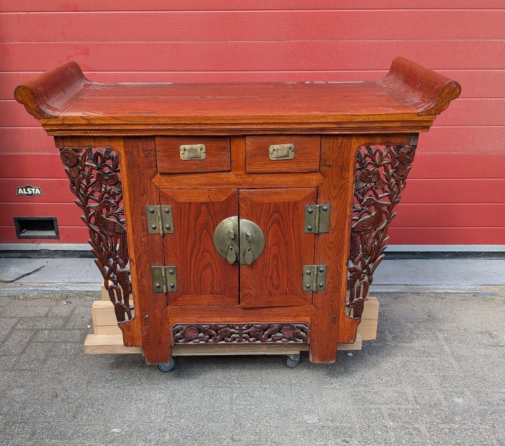 Chinees dressoir/altaar kast, Ophalen