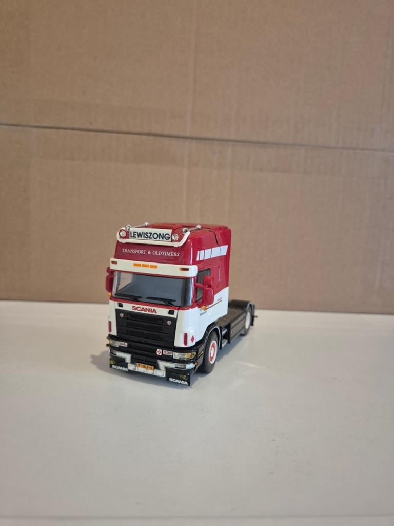 Wsi scania lewiszong, Hobby en Vrije tijd, Modelauto's | 1:50, Ophalen of Verzenden, Zo goed als nieuw, Bus of Vrachtwagen, Wsi