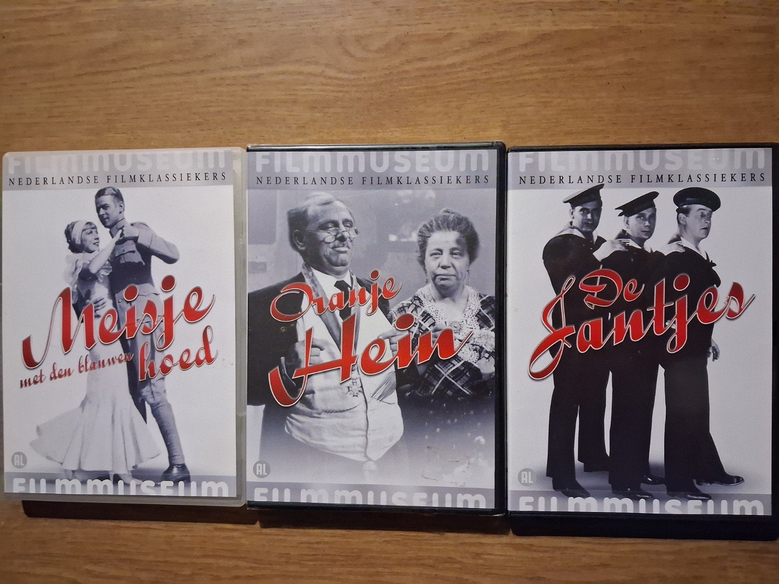 3 Dvd's NEDERLANDSE FILMKLASSIEKERS., Alle leeftijden, Ophalen of Verzenden, Zo goed als nieuw, Komedie