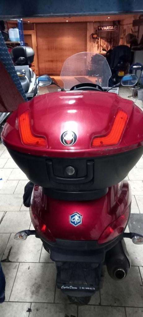 piaggio mp3 parts onderdelen, Chad, Nieuw, Ophalen of Verzenden, Leon-lemmens@ziggo.nl