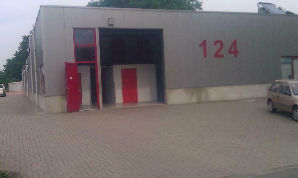 KLOPBOX Roden, Opslag