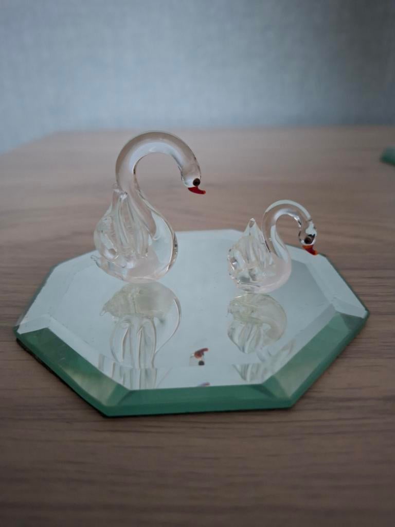 Setje van  2  zwanen glas, Ophalen of Verzenden, Zo goed als nieuw, Figuurtje
