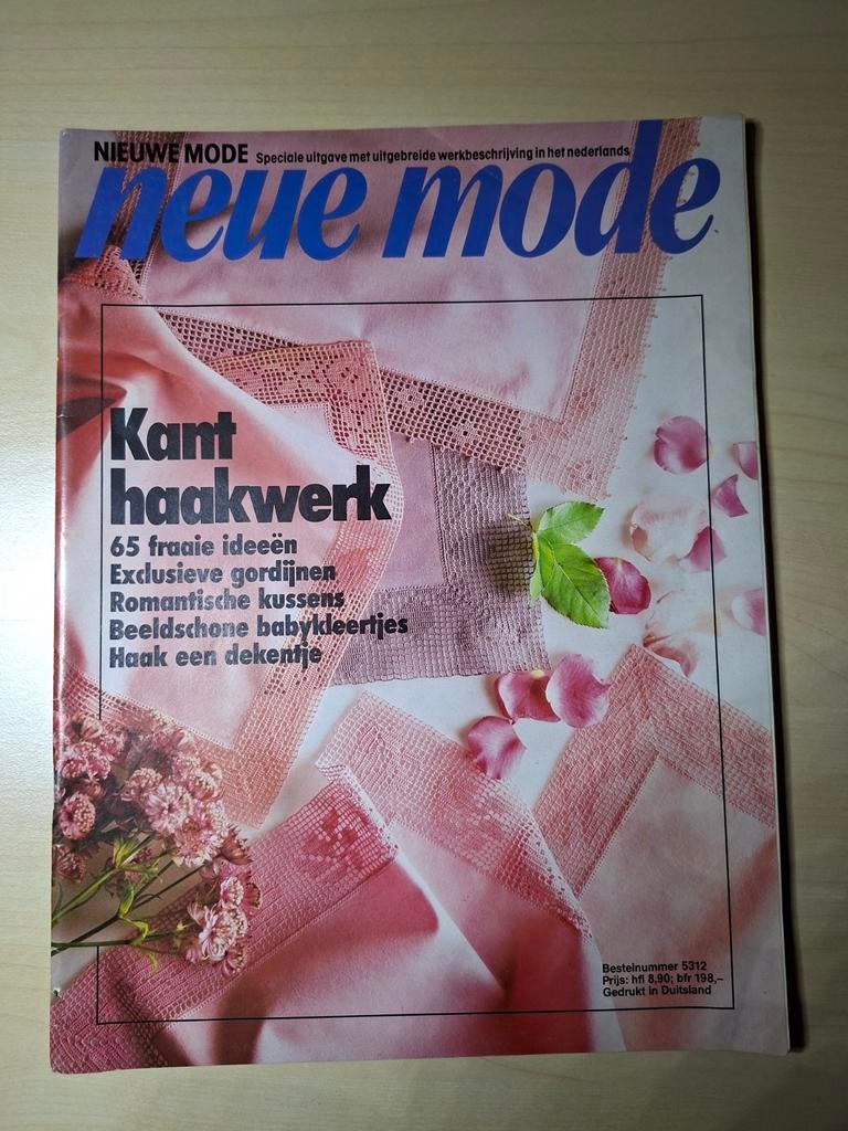 Neue Mode Haakboek - Kant Haakwerk, Ophalen of Verzenden