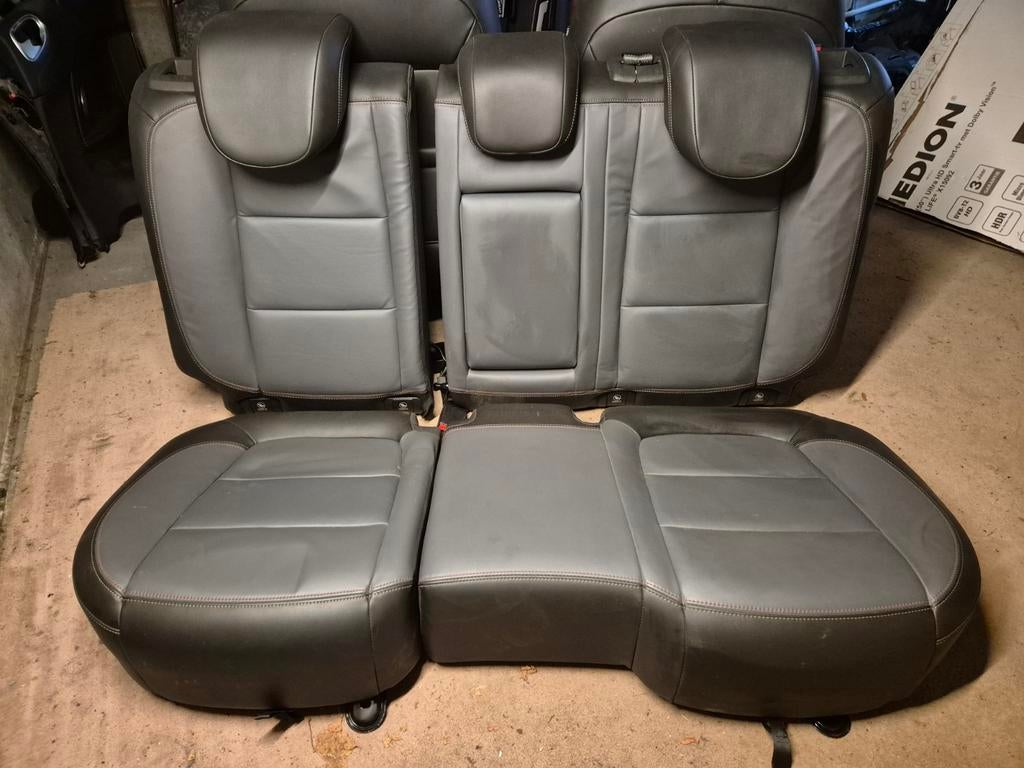 Opel Mokka zwart grijze achterbank en deurkaarten, Auto-onderdelen, Ophalen, Opel