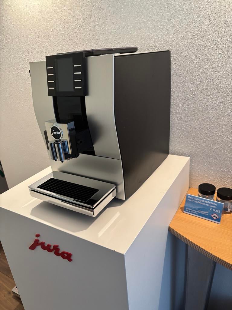 Jura Z6 Koffiemachine - met 6 mnd garantie, Ophalen, Afneembaar waterreservoir, Koffiemachine, Koffiebonen