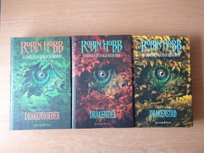 Robin Hobb - 3x Kronieken van de Regenlanden (HC), Boeken, Ophalen of Verzenden, Gelezen, Robin Hobb