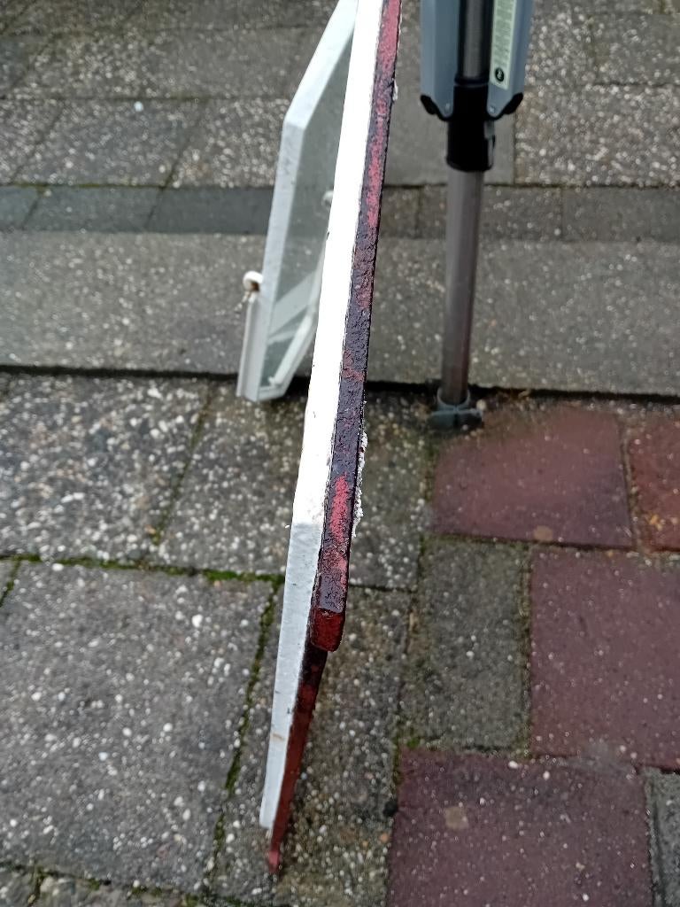 Stalen kozijn, Deuren of Kozijnen