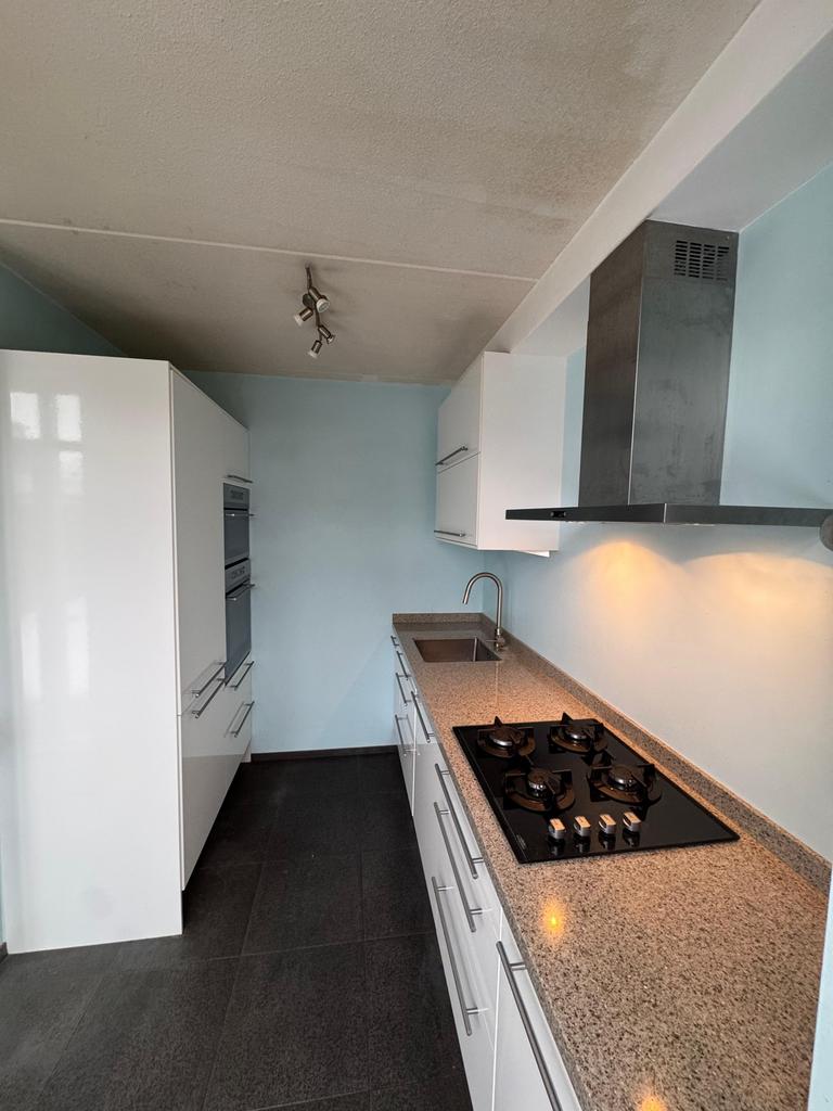 Nette Rechte Keuken Hoogglans Wit + Apparatuur GEDEMONTEERD, Huis en Inrichting, Wit, Enkelwandige keuken, Ophalen of Verzenden