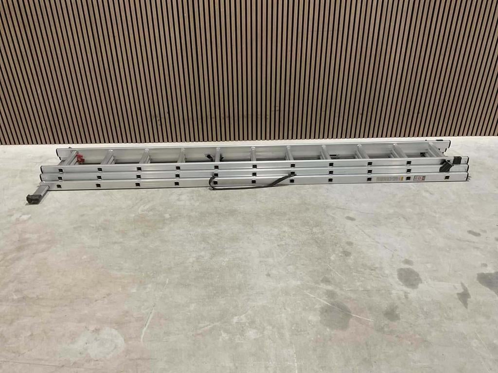 3x11 treden Ladder en trap nieuw in de verpakking ‼️, Doe-het-zelf en Verbouw, Ladders en Trappen, Ophalen, Nieuw, Ladder, 4 meter of meer