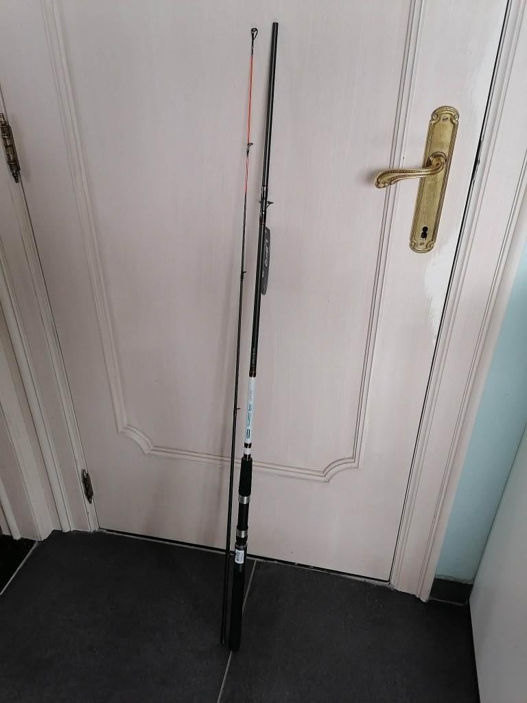 OKUMA CLASSIC SPIN 2.40M  NIEUW, Ophalen of Verzenden, Nieuw, Werphengel