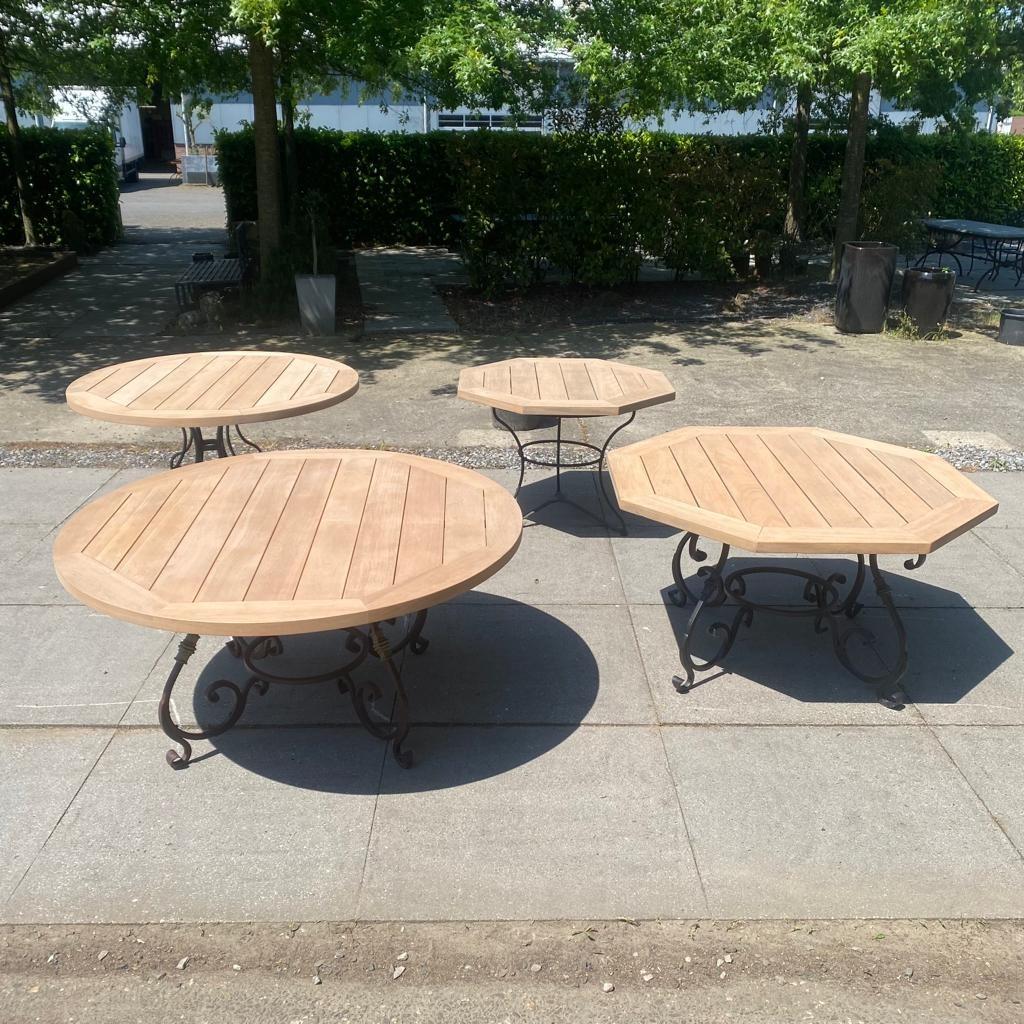 Diverse Hardhouten Tafels - Ardworks BV vanaf € 1,150,00, Tuin en Terras, Ophalen of Verzenden, Nieuw, Rond, Metaal
