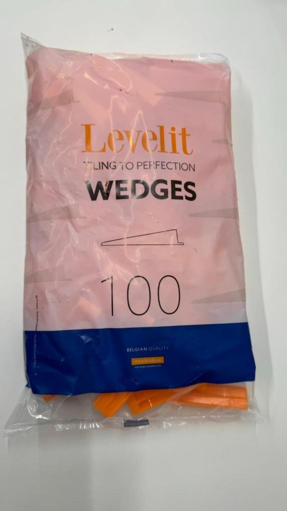 Levelitclips en wiggen volle dozen 50% korting, Overige materialen, Verzenden, Nieuw, Minder dan 20 cm