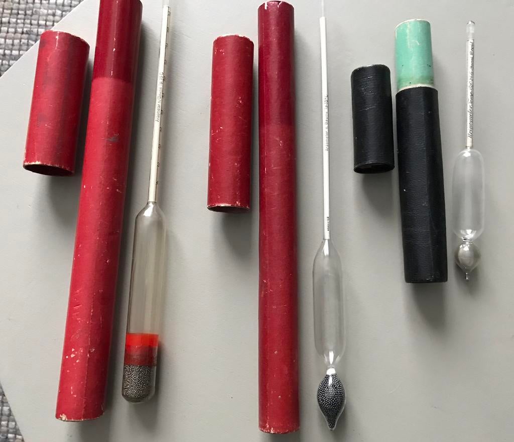 Hydrometer …Areometer…Araometer Baume 2x. Urinometer 1x, Ophalen of Verzenden, Gebruikt