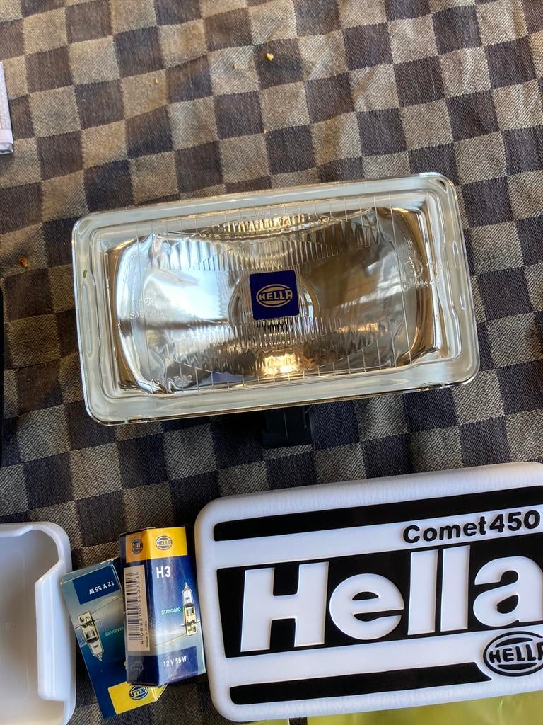 Oldtimer 2 Hella verstralers met covers, Ophalen of Verzenden, Nieuw