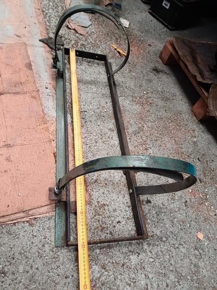 Tankframe voor lpg tank van ongeveer 100cm breed usa chevy, Auto-onderdelen, Ophalen of Verzenden, Gebruikt