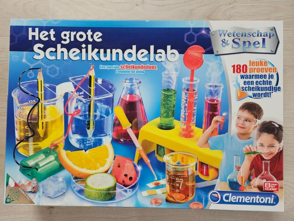 Clementoni Scheikundelab - 180 Proefjes!, Kinderen en Baby's, Speelgoed | Educatief en Creatief, Ophalen of Verzenden, Zo goed als nieuw