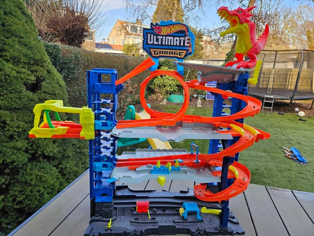 Hot Wheels Ultimate Garage met Draak, Ophalen, Racebaan, Zo goed als nieuw, Hot Wheels